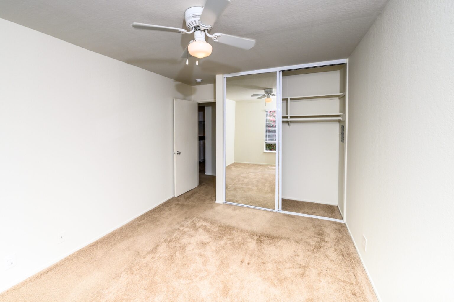Jackson-Lake-1-Bedroom-Web-15
